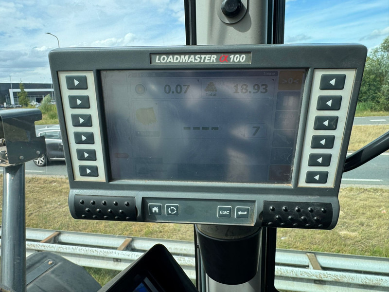 Chargeuse sur pneus Komatsu WA470-8