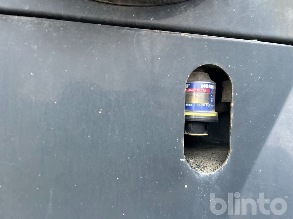 Chargeuse sur pneus Komatsu WA470-8