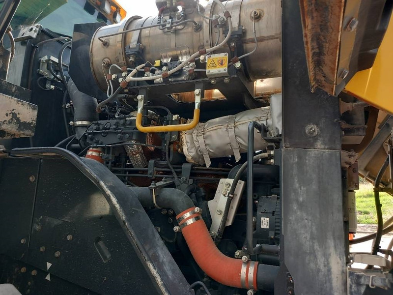 Chargeuse sur pneus Komatsu WA475-10