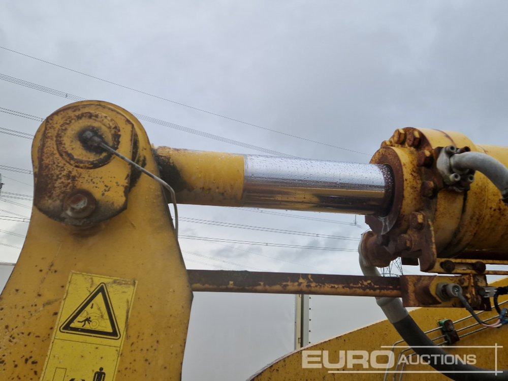 Chargeuse sur pneus Komatsu WA480-5H