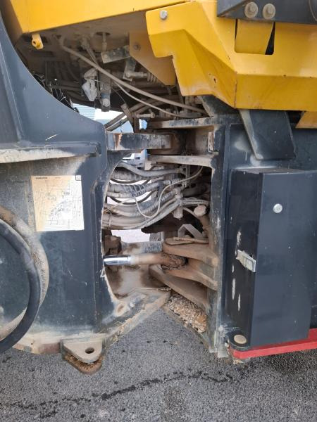 Chargeuse sur pneus Komatsu WA480-6