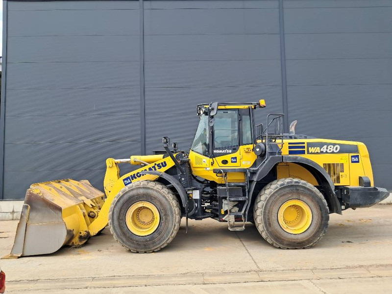 Chargeuse sur pneus Komatsu WA480-8