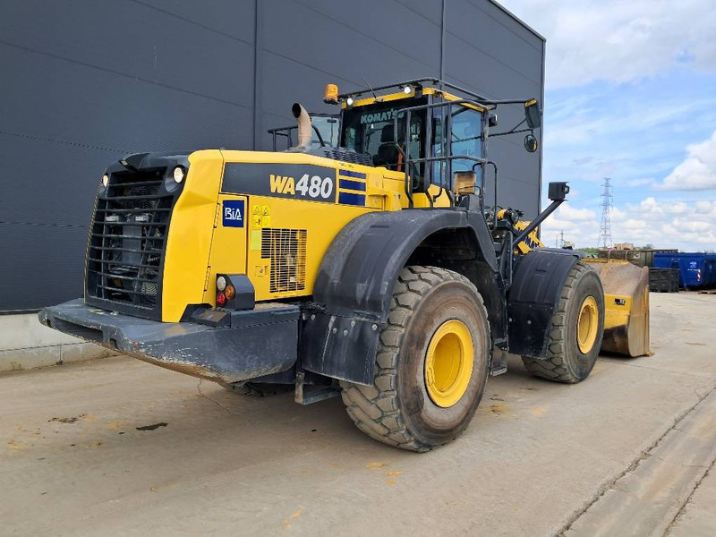 Chargeuse sur pneus Komatsu WA480-8
