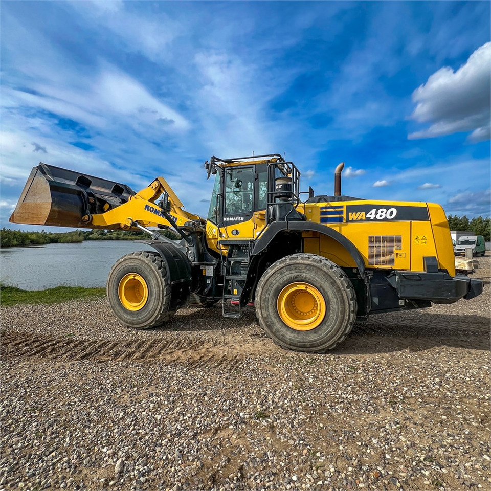 Chargeuse sur pneus Komatsu WA480-8