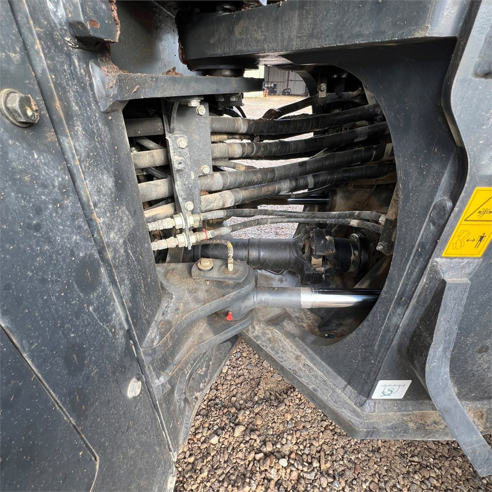 Chargeuse sur pneus Komatsu WA480-8