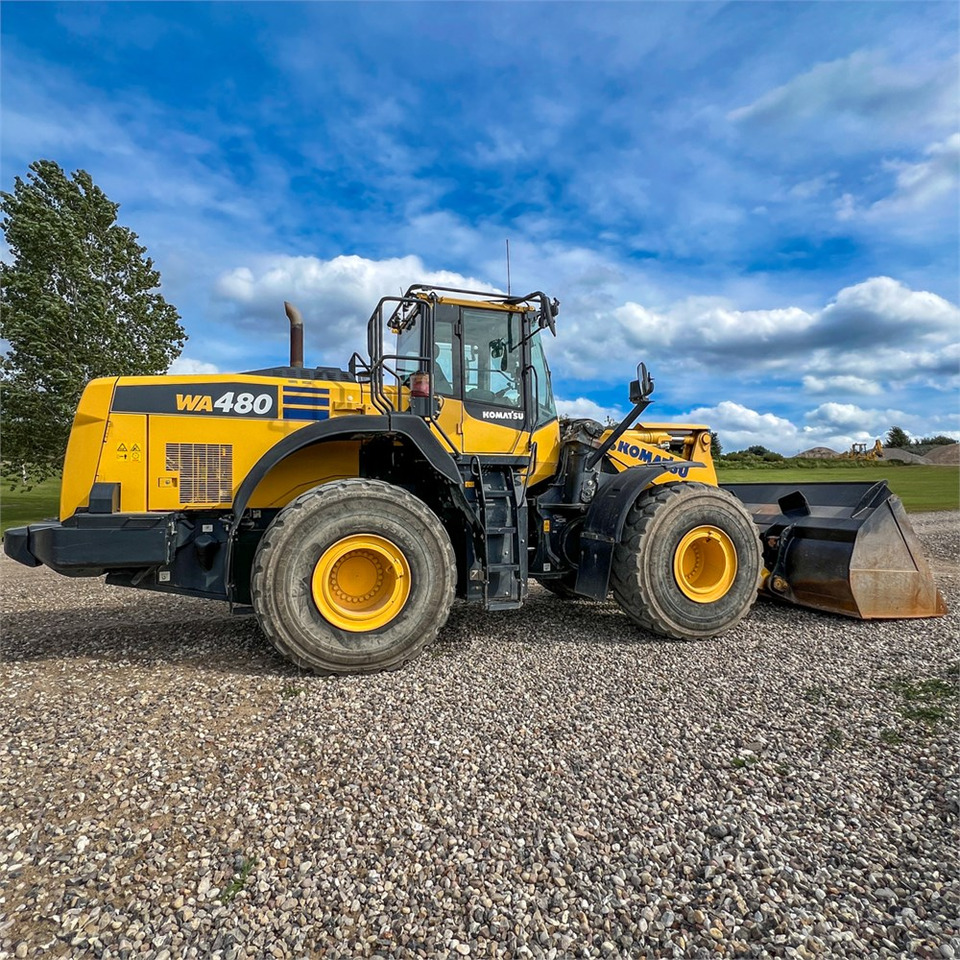 Chargeuse sur pneus Komatsu WA480-8