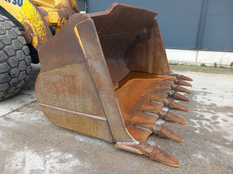 Chargeuse sur pneus Komatsu WA500-7