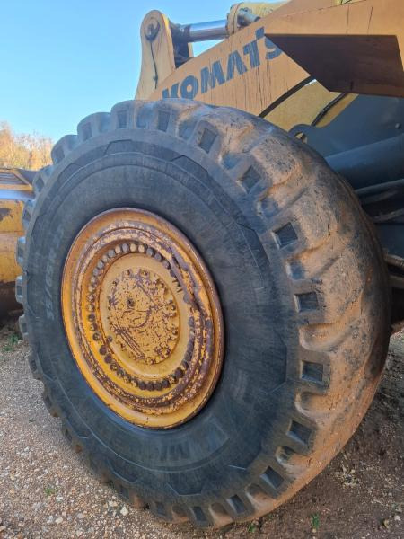 Chargeuse sur pneus Komatsu WA600-6