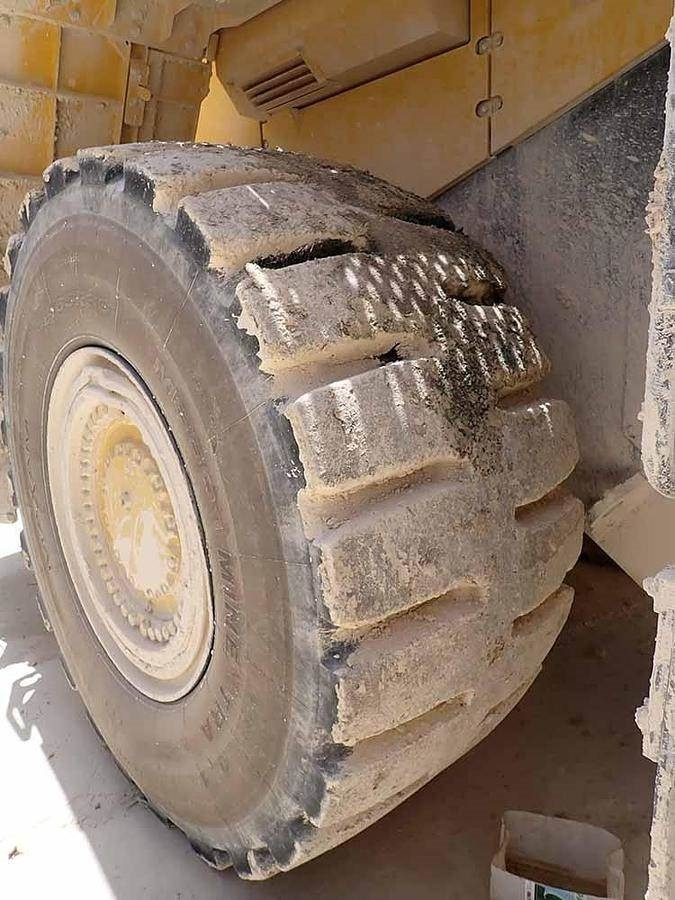 Chargeuse sur pneus Komatsu WA600-8EO