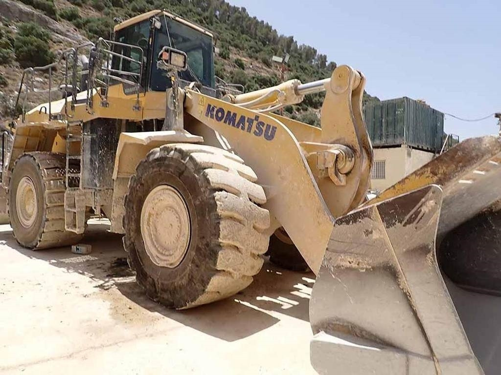 Chargeuse sur pneus Komatsu WA600-8EO