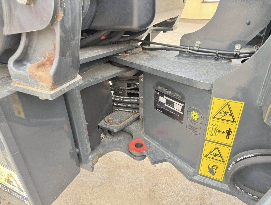 Chargeuse sur pneus Komatsu WA80M-7