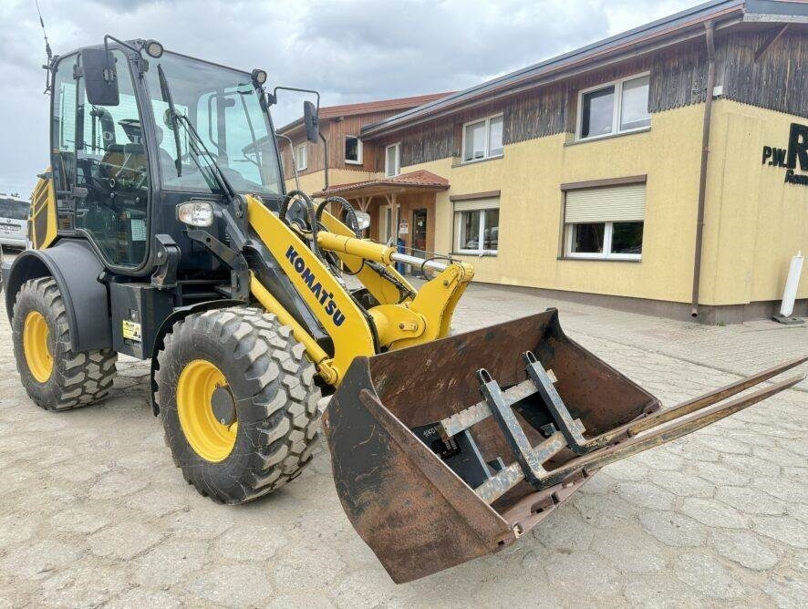 Chargeuse sur pneus Komatsu WA80M-7