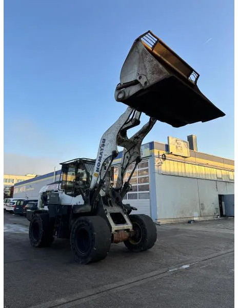 Chargeuse sur pneus Komatsu WA 320-8 Klappsch. Hochlader WAAGE Schutzbel. Klim WA 320-8 Klappsch. Hochlader WAAGE Schutzbel. Klima
