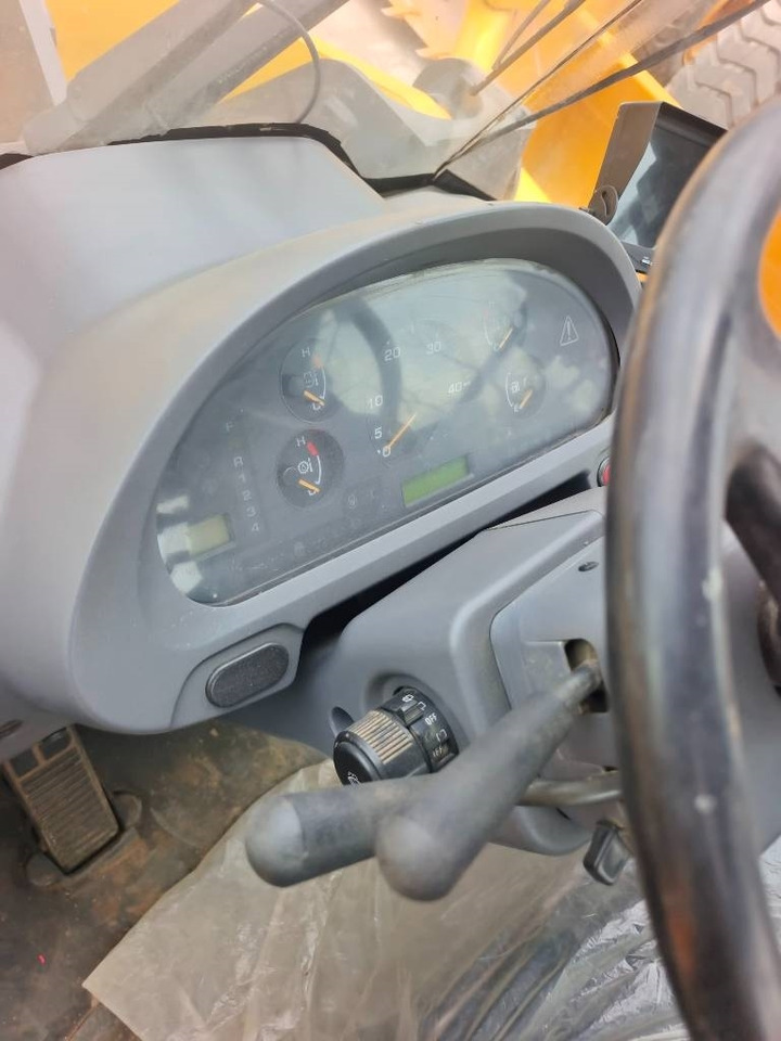 Chargeuse sur pneus Komatsu WA 380