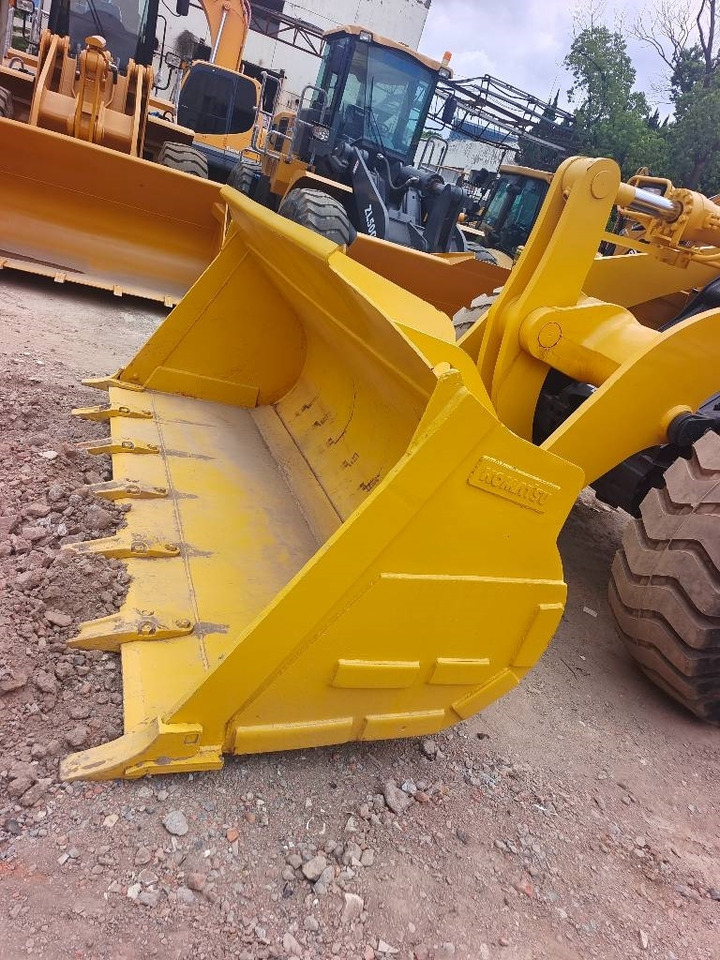 Chargeuse sur pneus Komatsu WA 380