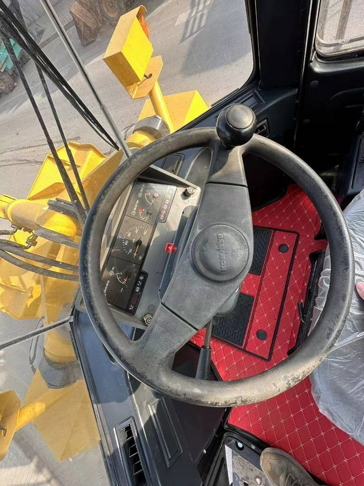 Chargeuse sur pneus Komatsu WA 380