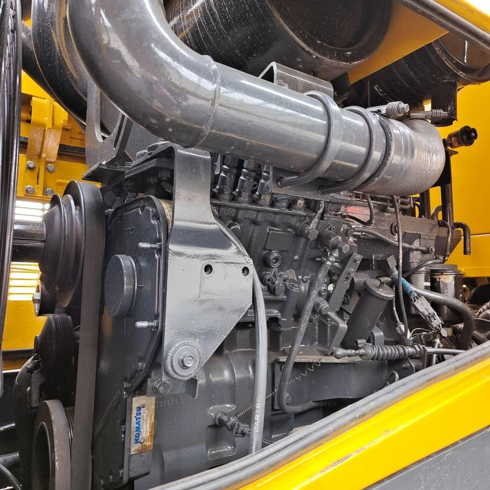 Chargeuse sur pneus Komatsu WA 380