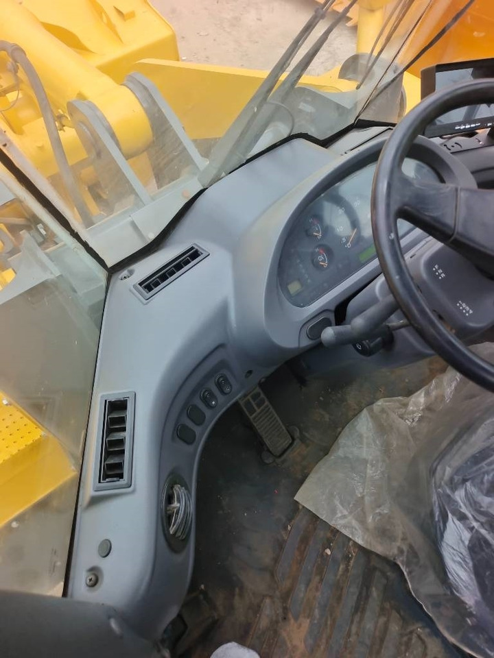 Chargeuse sur pneus Komatsu WA 380