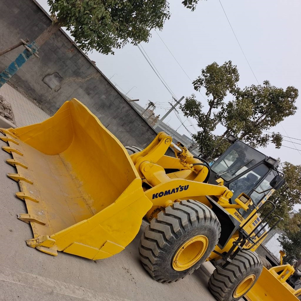 Chargeuse sur pneus Komatsu WA 380