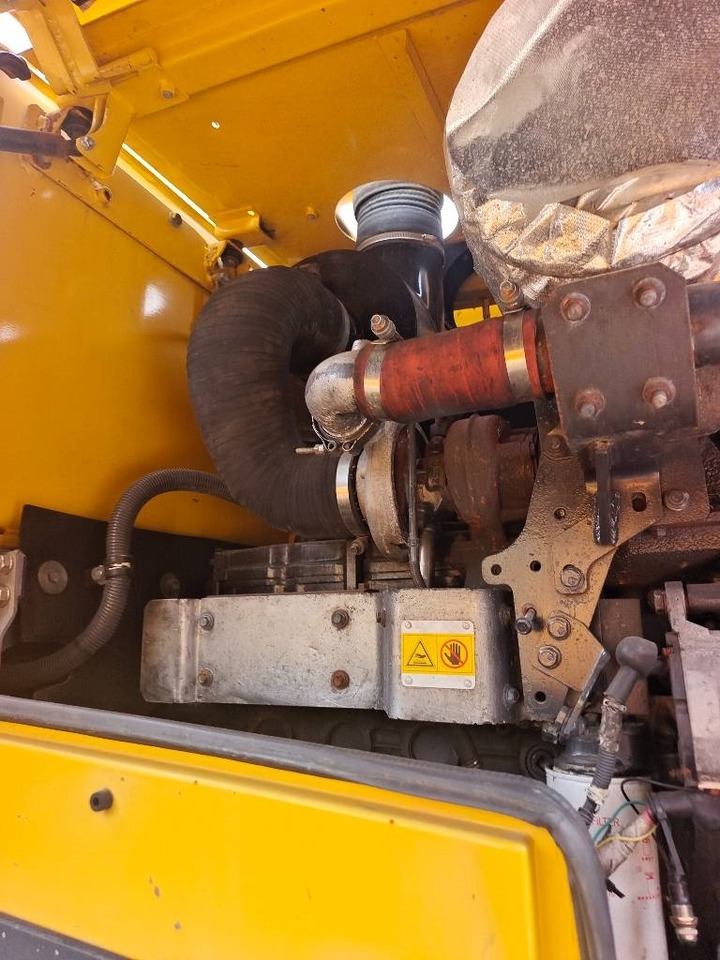 Chargeuse sur pneus Komatsu WA 380
