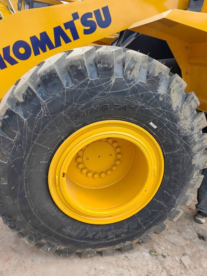 Chargeuse sur pneus Komatsu WA 380