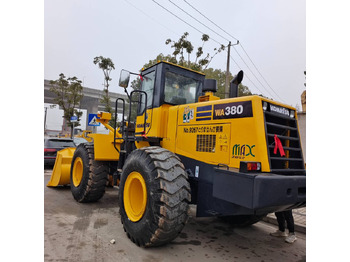 Chargeuse sur pneus  Komatsu WA 380-3