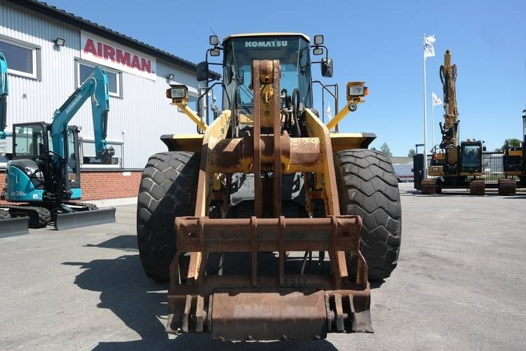 Chargeuse sur pneus Komatsu WA 380-5-H