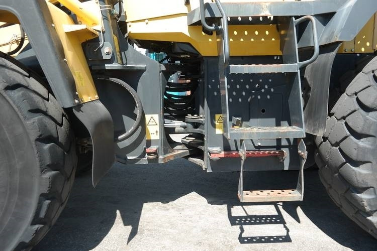 Chargeuse sur pneus Komatsu WA 380-5-H