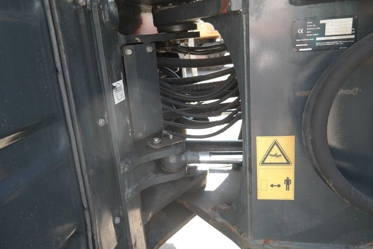 Chargeuse sur pneus Komatsu WA 380-5-H
