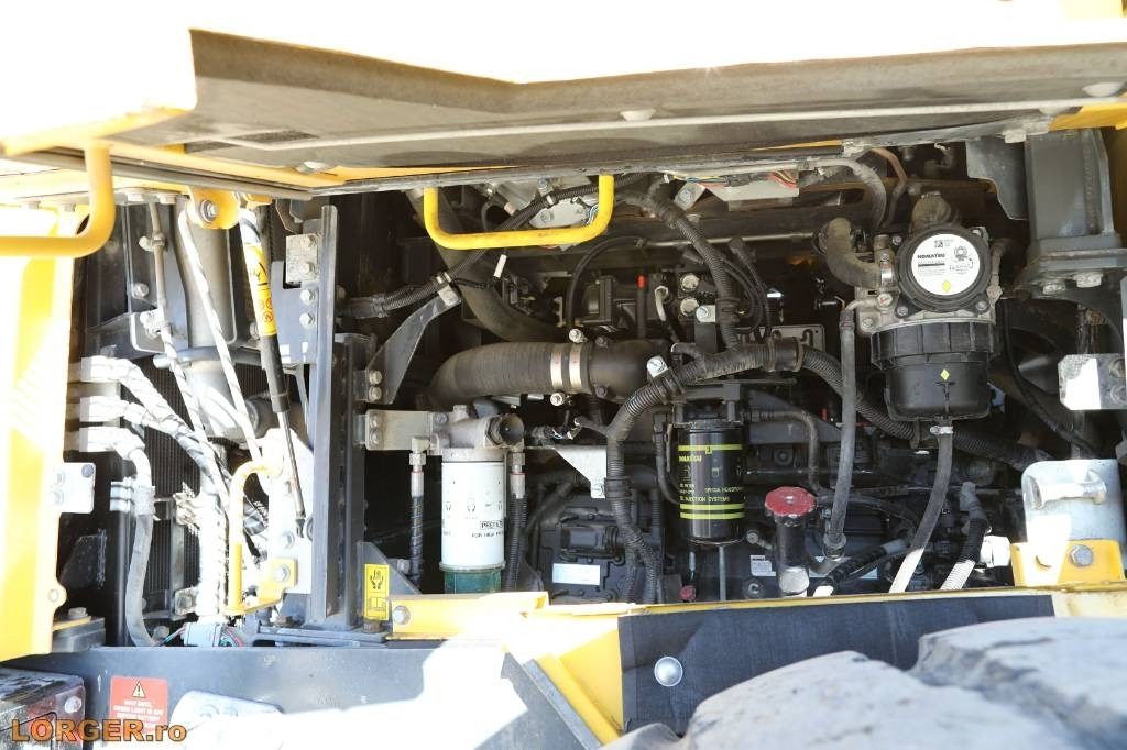 Chargeuse sur pneus Komatsu WA 380-8EO