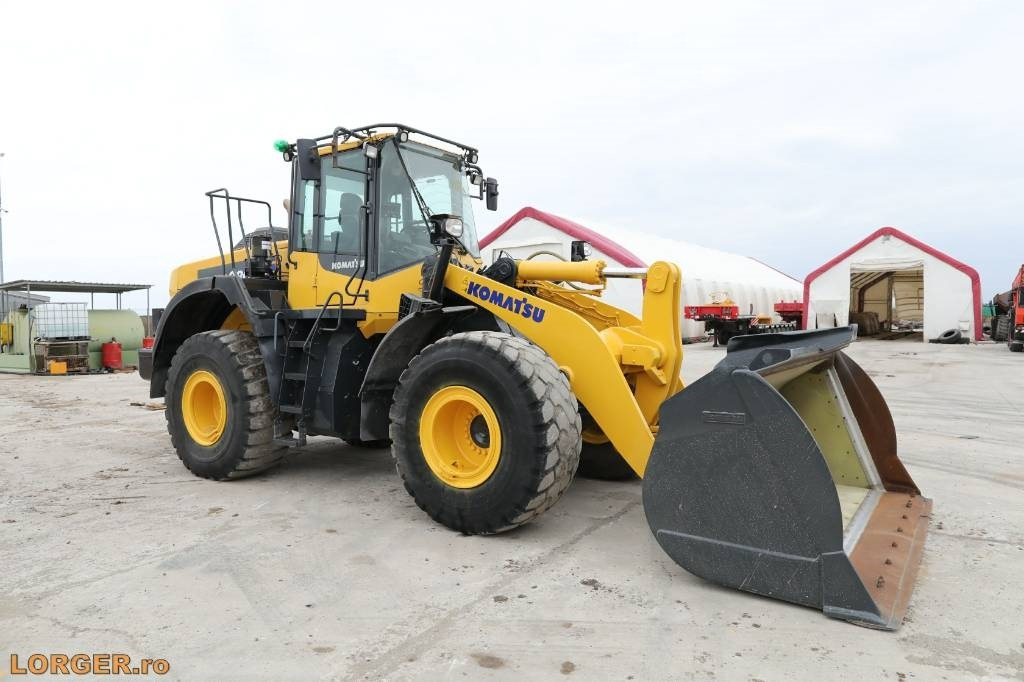 Chargeuse sur pneus Komatsu WA 380-8EO