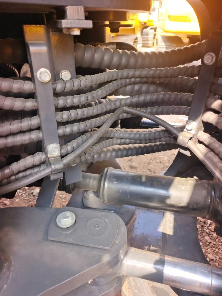 Chargeuse sur pneus Komatsu WA 470-3