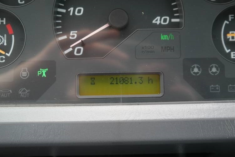 Chargeuse sur pneus Komatsu WA 470-3