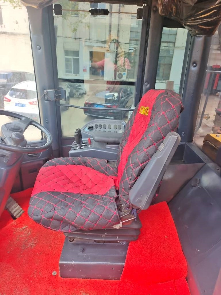 Chargeuse sur pneus Komatsu WA 470-6