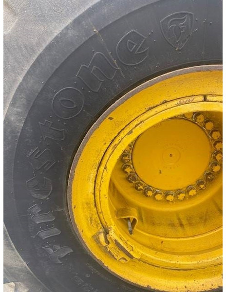 Chargeuse sur pneus Komatsu WA 470-8 (12005506)