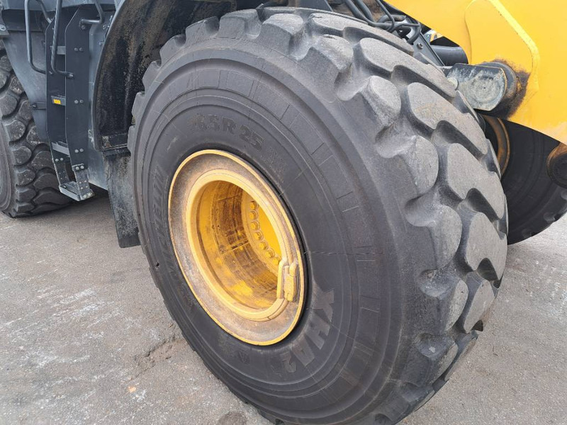 Chargeuse sur pneus Komatsu WA 475-10E0