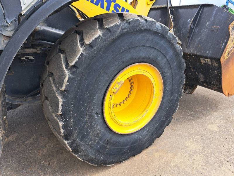 Chargeuse sur pneus Komatsu WA 475-10E0