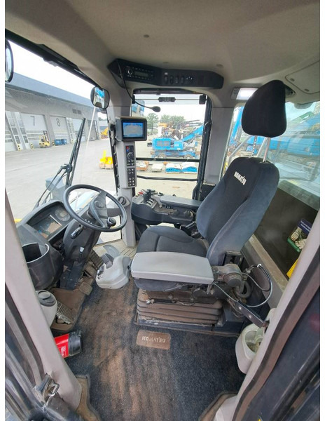 Chargeuse sur pneus Komatsu WA 475-10E0