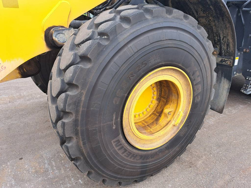 Chargeuse sur pneus Komatsu WA 475-10E0