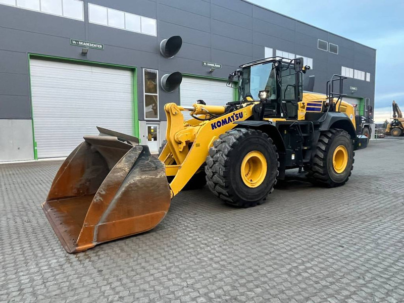 Chargeuse sur pneus Komatsu WA 475-10E0