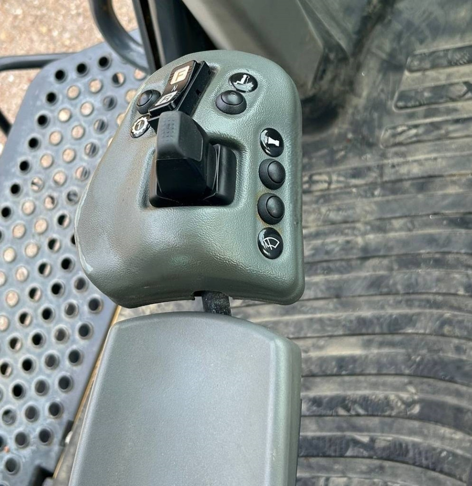 Chargeuse sur pneus Komatsu WA 475-10E0