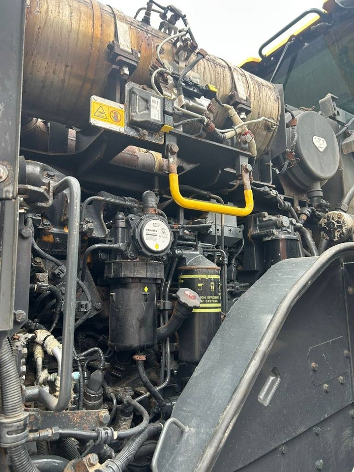 Chargeuse sur pneus Komatsu WA 475-10E0