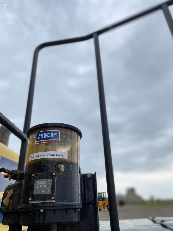 Chargeuse sur pneus Komatsu WA 480-6