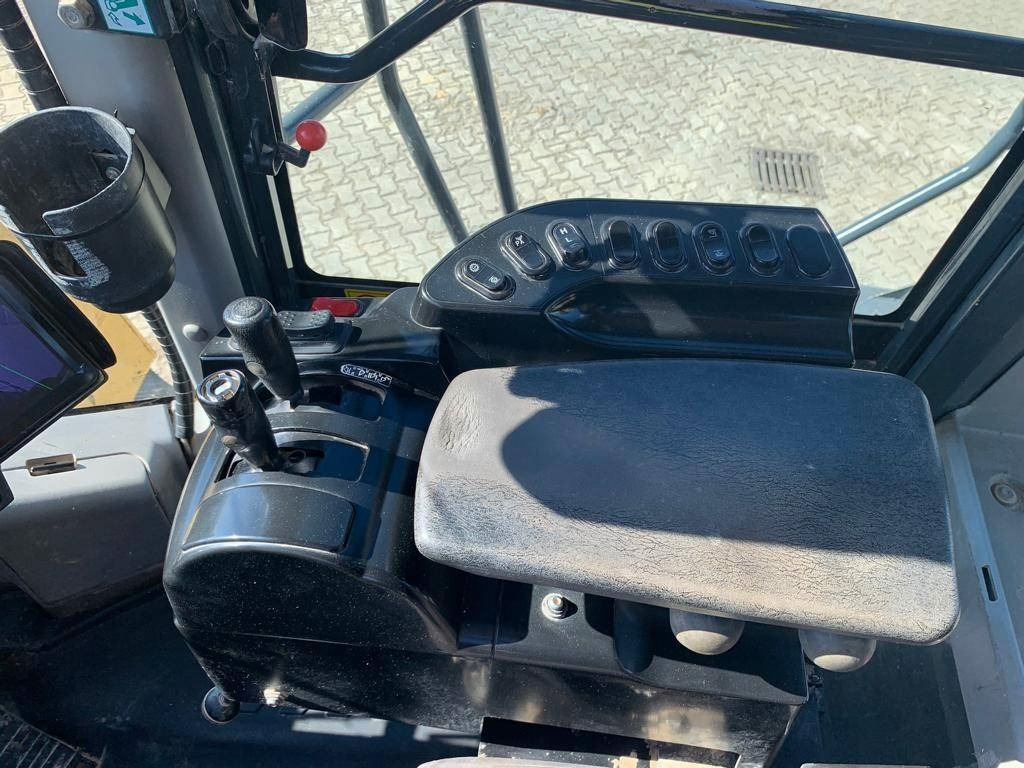 Chargeuse sur pneus Komatsu WA 500-7