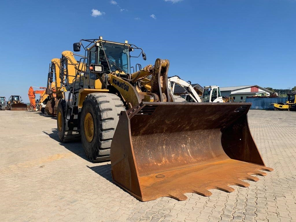 Chargeuse sur pneus Komatsu WA 500-7