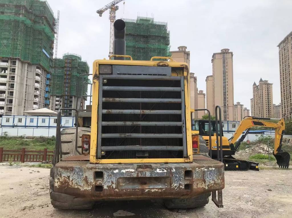 Chargeuse sur pneus Komatsu WA 600-3