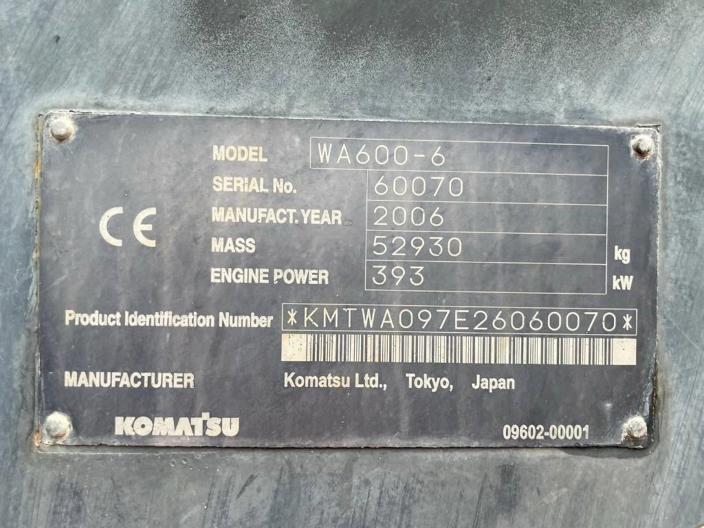 Chargeuse sur pneus Komatsu WA 600-6