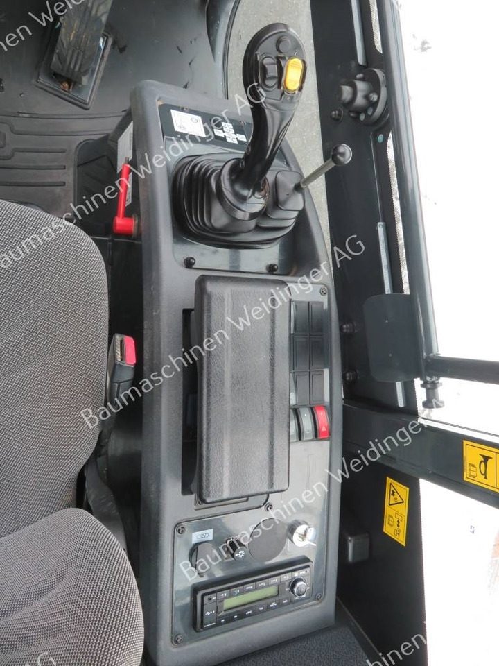 Chargeuse sur pneus Komatsu WA 70 M-8