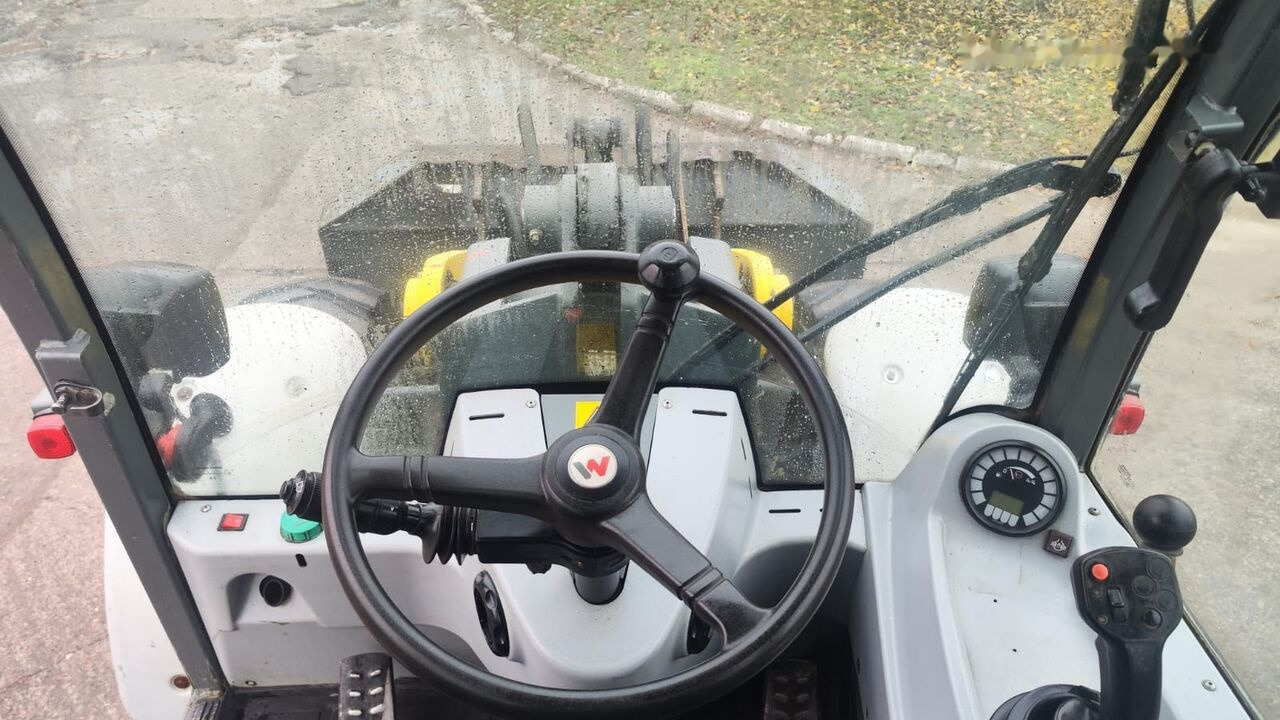 Chargeuse sur pneus Kramer 1150