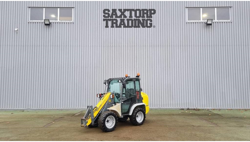 Chargeuse sur pneus Kramer 350 Hjullastare